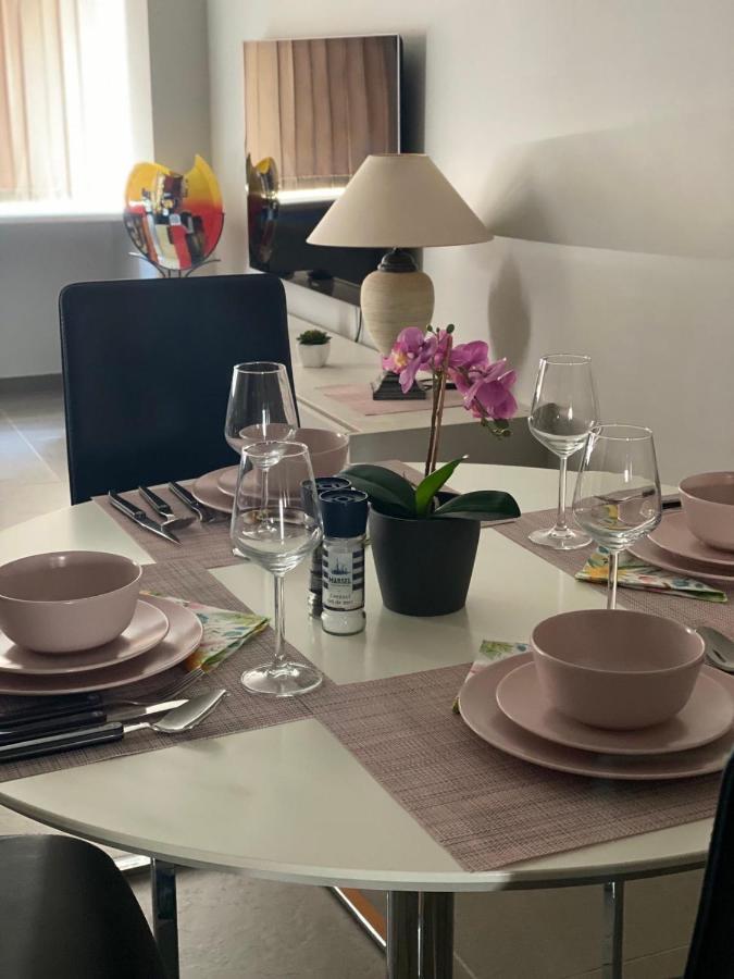 Moderne Appartement Aan Zee オステンド エクステリア 写真